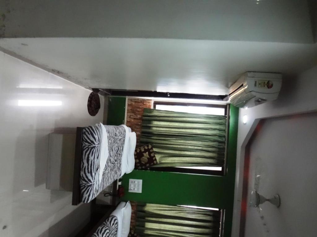 Hotel Crescent Bombay Extérieur photo